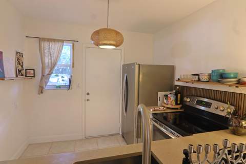 1000 NE 12th Avenue #106, Hallandale Beach FL - photo 19 of 30