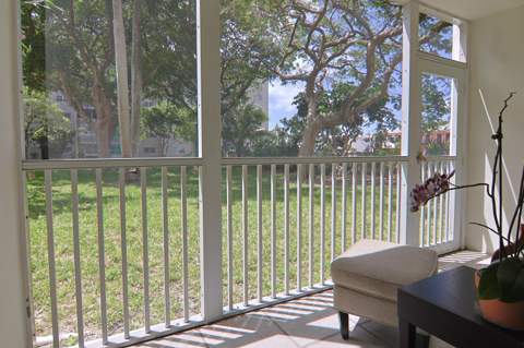 1000 NE 12th Avenue #106, Hallandale Beach FL - photo 21 of 30