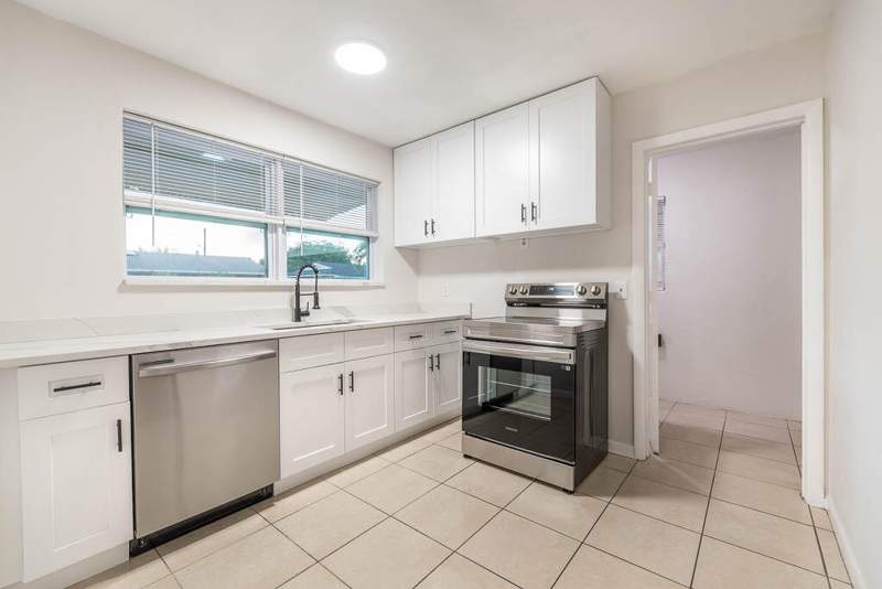 3 bedroom Single Family Residence at 1302 S Congress Avenue, Delray Beach Highlands Sec 1, Delray Beach — photo 2