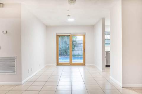 1302 S Congress Avenue, Delray Beach FL - photo 14 of 28