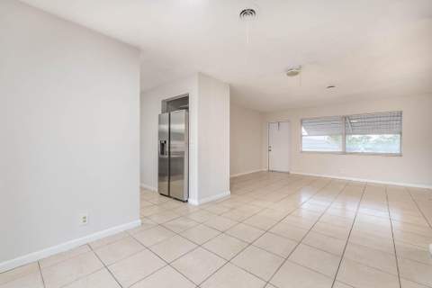 1302 S Congress Avenue, Delray Beach FL - photo 17 of 28