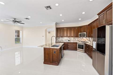 5422 SW 185th Terrace, Miramar FL - photo 20 of 69