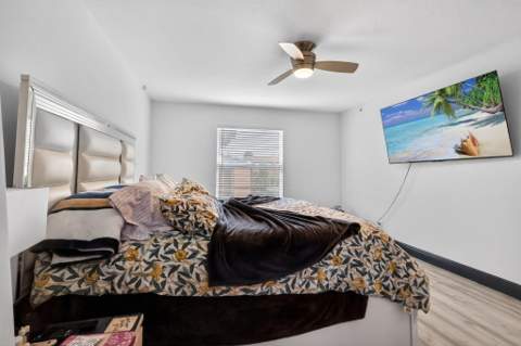 1691 W 26th Court, Riviera Beach FL - photo 13 of 48