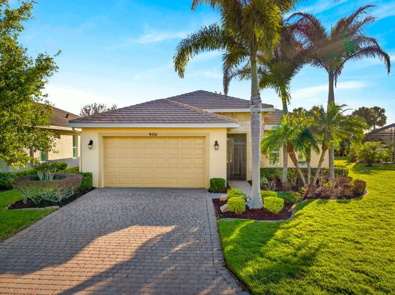 2 bedroom Single Family Residence at 9701 SW Royal Poinciana Drive, Vitalia, Port St. Lucie — photo 3