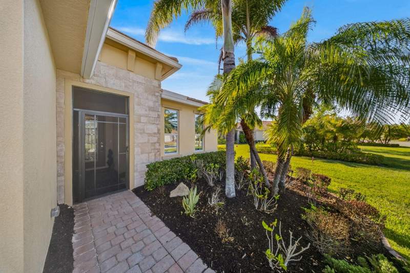 2 bedroom Single Family Residence at 9701 SW Royal Poinciana Drive, Vitalia, Port St. Lucie — photo 5