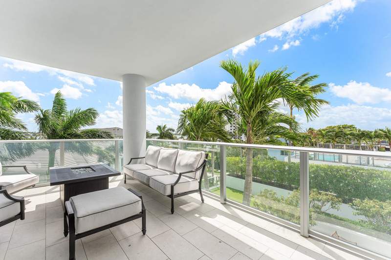 2 bedroom Condominium at 2 Water Club Way #403, Water Club, North Palm Beach — photo 2