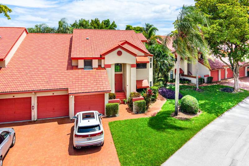 2 bedroom Condominium at 7685 Lexington Club Boulevard #B, Lexington Club Villas Condo, Delray Beach — photo 2