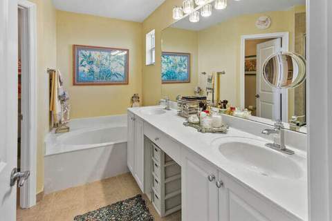 7401 Sarentino Lane #211, Boynton Beach FL - photo 12 of 51