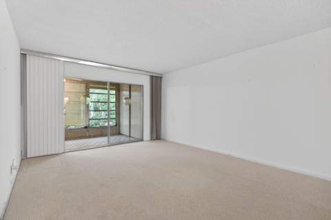 2403 Antigua Circle #B4, Coconut Creek FL - photo 9 of 15