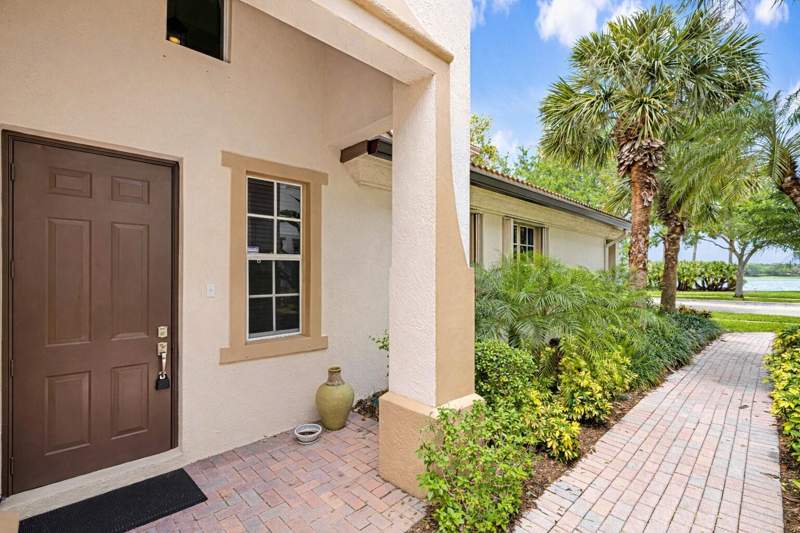 2 bedroom Condominium at 179 Evergrene Parkway, Mansions At Evergrene West Condo, Palm Beach Gardens — photo 4