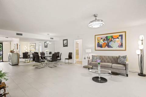 5338 S Fountains Dr Drive, Lake Worth FL - photo 12 of 40