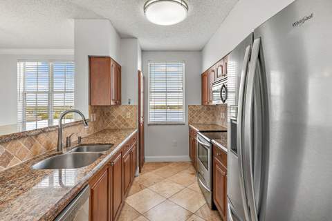 616 Clearwater Park Road #913, West Palm Beach FL - photo 10 of 27