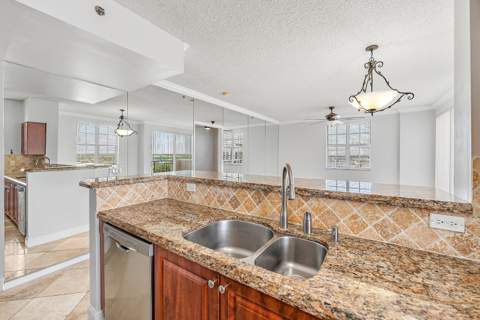 616 Clearwater Park Road #913, West Palm Beach FL - photo 12 of 27