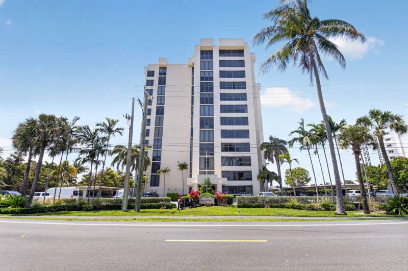 2 bedroom Condominium at 2220 S Ocean Boulevard #304, Court Of Delray Condo, Delray Beach — photo 2