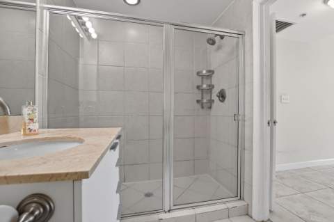140 S Dixie Highway #819, Hollywood FL - photo 20 of 55