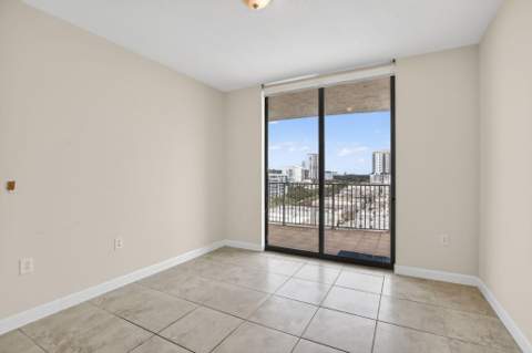 140 S Dixie Highway #819, Hollywood FL - photo 24 of 55