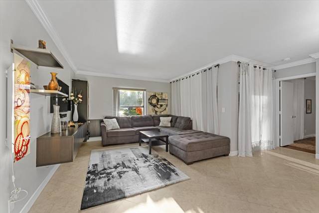 2969 Carambola Circle