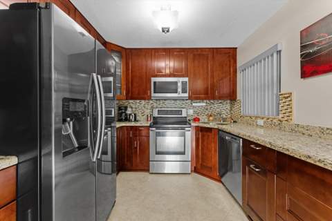 2969 Carambola Circle, Coconut Creek FL - photo 6 of 36