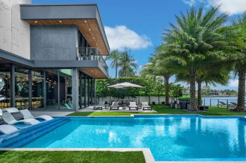 671 Middle River Drive, Fort Lauderdale FL - photo 16 of 93