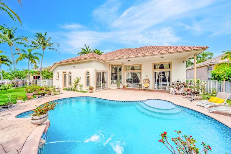 5 bedroom Single Family Residence at 6169 NW 53rd Circle, Grand Reserve, Coral Springs — photo 5