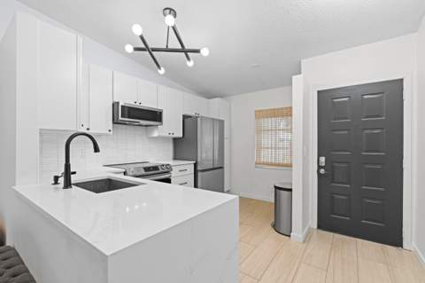 8955 Windtree Street #C, Boca Raton FL - photo 8 of 38