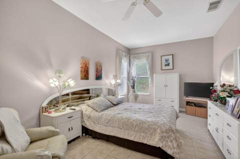 653 SW Munjack Cove, Port St. Lucie FL - photo 19 of 47
