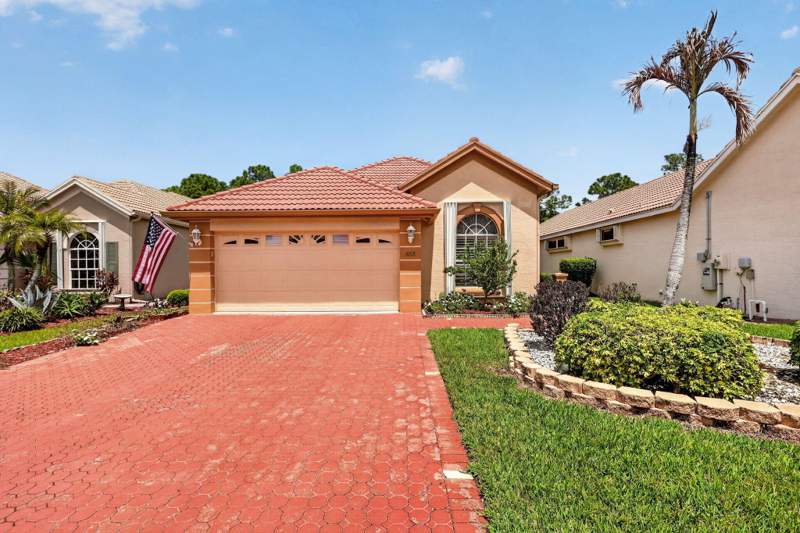 2 bedroom Single Family Residence at 653 SW Munjack Cove, Lake Charles Phase 3F, Port St. Lucie — photo 2