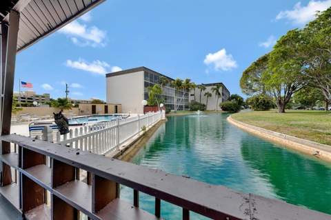 890 N Federal Highway #405, Lantana FL - photo 9 of 36