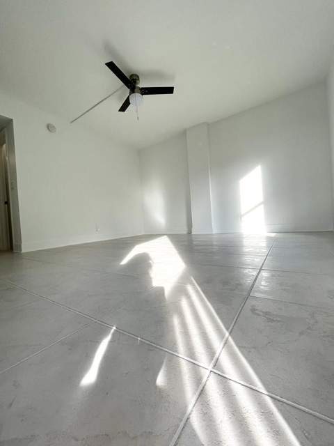 890 N Federal Highway #405, Lantana FL - photo 15 of 36