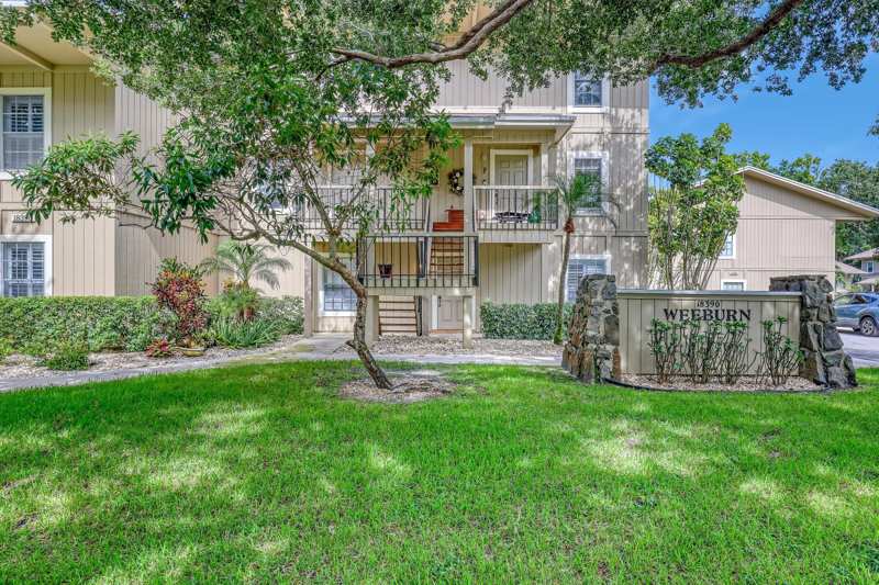 2 bedroom Condominium at 18390 SE Wood Haven Lane #E, Riverbend Condo, Jupiter — photo 1