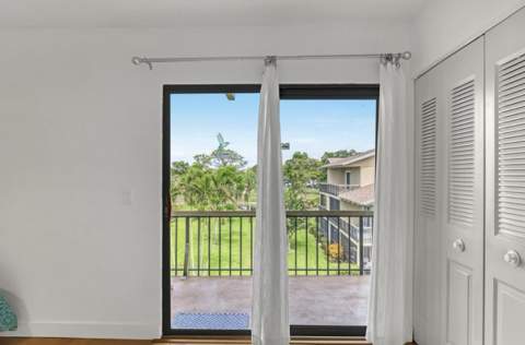 18390 SE Wood Haven Lane #E, Jupiter FL - photo 15 of 29