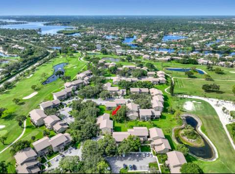 18390 SE Wood Haven Lane #E, Jupiter FL - photo 22 of 29