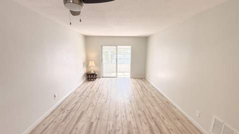 1114 Lake Terrace #205, Boynton Beach FL - photo 9 of 31