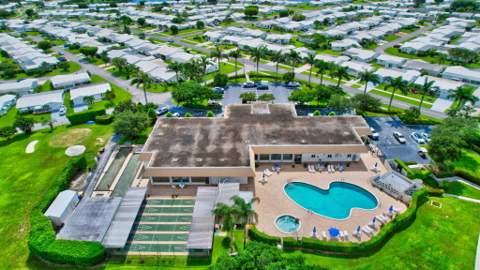 1114 Lake Terrace #205, Boynton Beach FL - photo 21 of 31