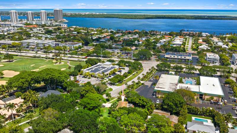 3 bedroom Single Family Residence at 844 Anchorage Drive, Country Club Add to the Village of North Palm Beac, North Palm Beach — photo 1