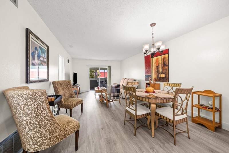 2 bedroom Condominium at 1117 Lake Terrace #207, Leisureville Lake Condo, Boynton Beach — photo 5