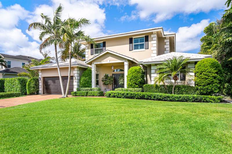 4 bedroom Single Family Residence at 33 Spanish River Drive, Inlet Cay, Ocean Ridge — photo 2