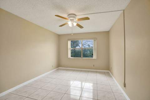 9460 Sunrise Lakes Boulevard #106, Sunrise FL - photo 15 of 34