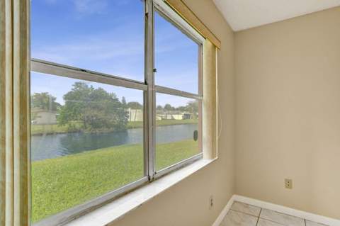 9460 Sunrise Lakes Boulevard #106, Sunrise FL - photo 16 of 34