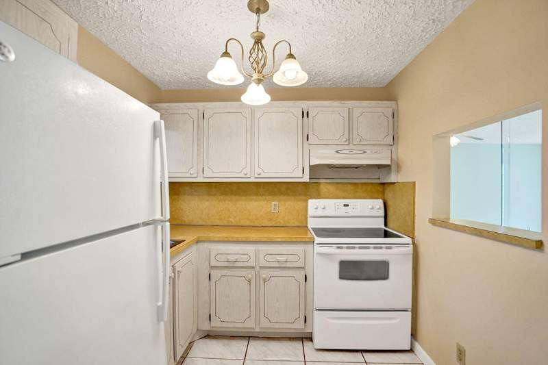 1 bedroom Condominium at 9460 Sunrise Lakes Boulevard #106, Sunrise Lakes 132 Condo, Sunrise — photo 3