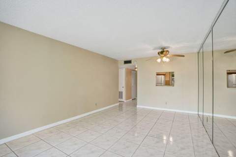 9460 Sunrise Lakes Boulevard #106, Sunrise FL - photo 10 of 34