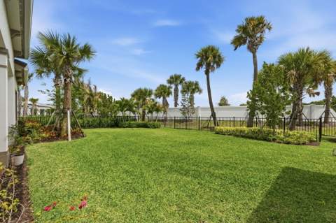 10550 Northbrook Circle, Palm Beach Gardens FL - photo 9 of 75