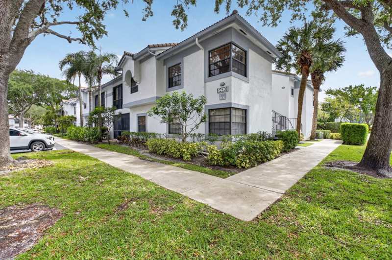 3 bedroom Condominium at 5430 Venetia Court #N, Platina / Alexandra Village, Boynton Beach — photo 1