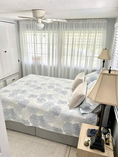 312 Hibiscus Drive, Deerfield Beach FL - photo 10 of 39