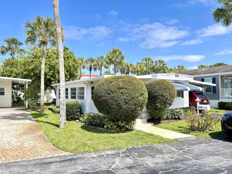 2 bedroom Manufactured Home at 312 Hibiscus Drive, Pine Tree Park Co-Op, Deerfield Beach — photo 2