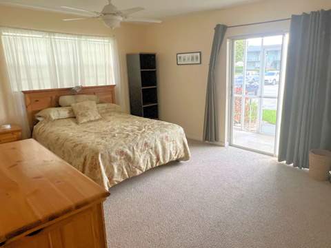 52 Dorchester, West Palm Beach FL - photo 19 of 26