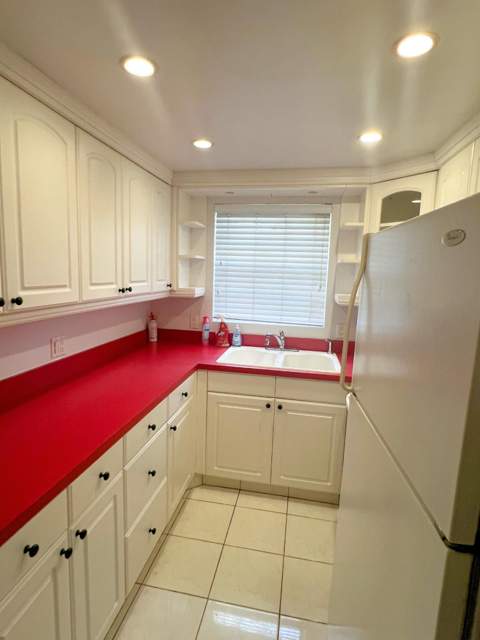 52 Dorchester, West Palm Beach FL - photo 12 of 26