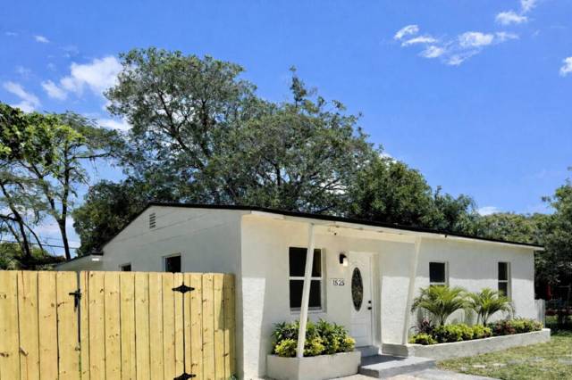 Lauderdale Manors