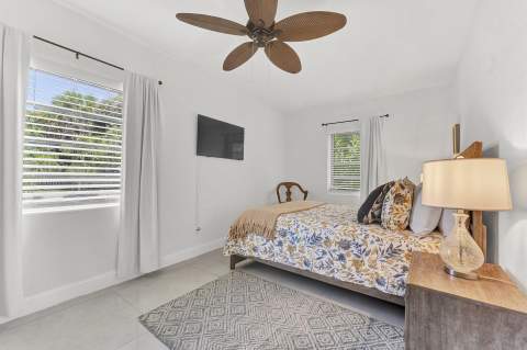 2301 Ridgeway Avenue, West Palm Beach FL - photo 19 of 47