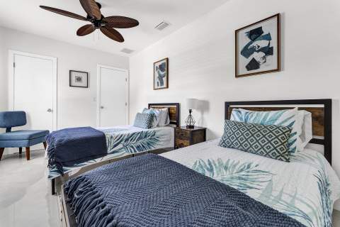 2301 Ridgeway Avenue, West Palm Beach FL - photo 21 of 47
